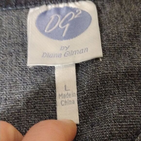 CONSIGNMENT! NWT Beautiful Beaded Denim Vest by Diane Gilman size L! - Picture 2 of 14